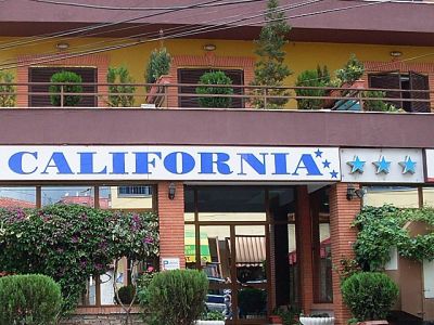 Hotell California Tiranë